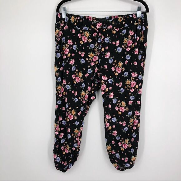 Torrid Crop Classic Fit Jogger Stretch Challis Mid-Rise Pant Floral M/L - Picture 2 of 8